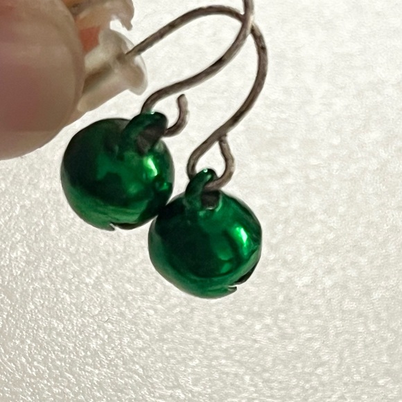 4 Vintage Sets of Holiday Christmas Jingle Bells Lights Dangle Drop Earrings - Picture 8 of 16